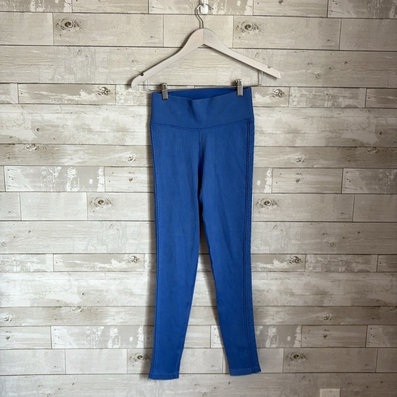 AERIE Blue Ribbed Leggings - Picture 2 of 8